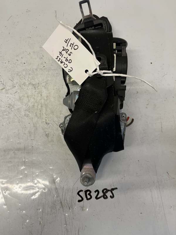 Mercedes E Class 2009-2014 5 Door Estate / Saloon Off Side Front Seatbelt – 617112200