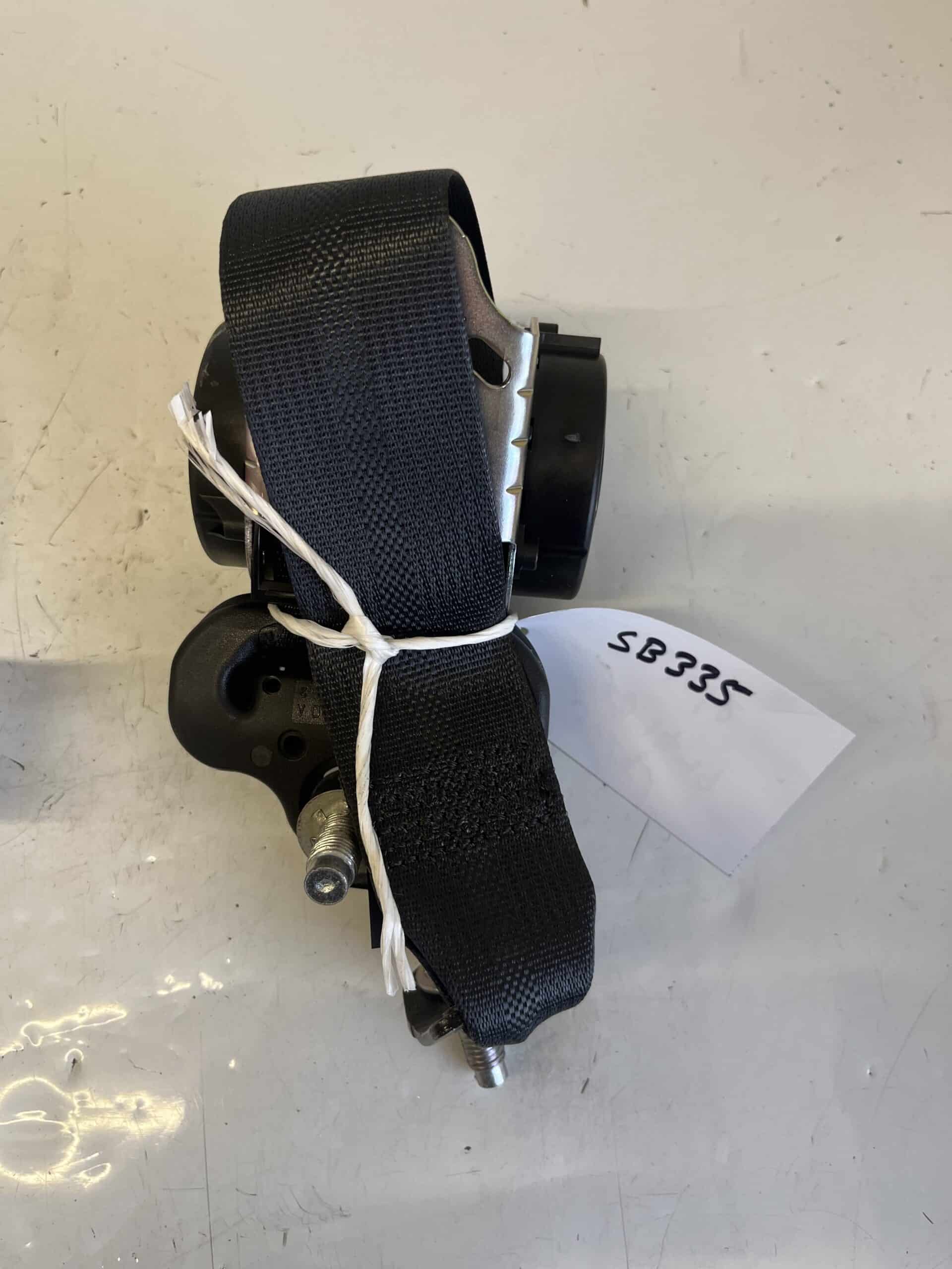 Nissan Juke 2014-2019 5 Door Hatchback / 4×4 Near Side Rear Seatbelt – 88845 BF12A