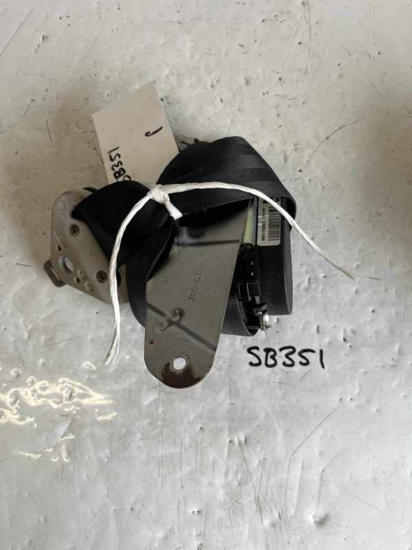Citroen C3 Picasso 2009-2015 5 Door Hatchback Near Side Rear Seatbelt – 96817098XX