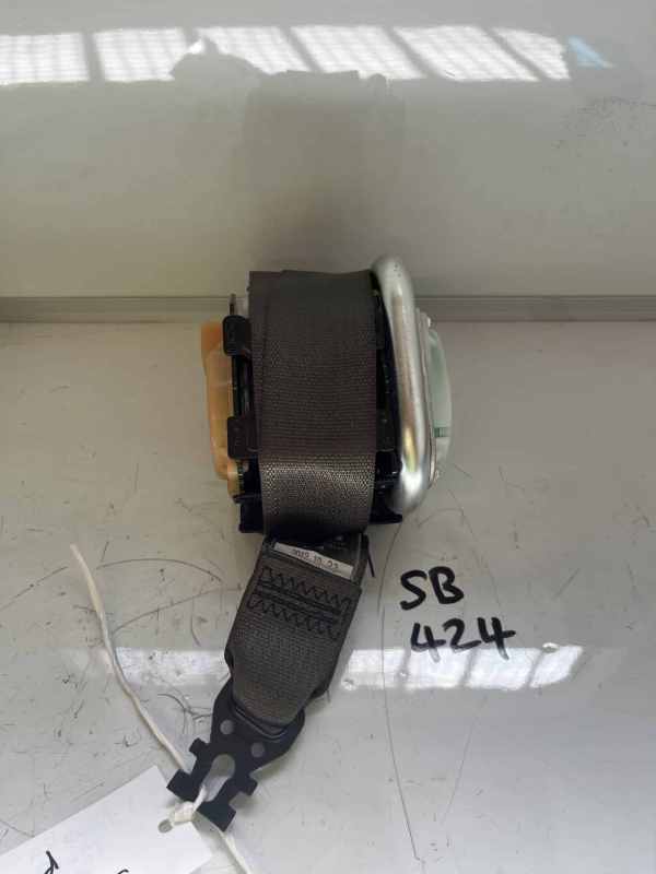 Vauxhall Mokka 2012-2019 5 Door Near Side Front Seatbelt – 95301339