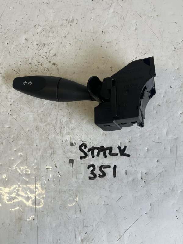 Ford Focus 1998-2005 – Indicator Stalk – 98AG13335AE
