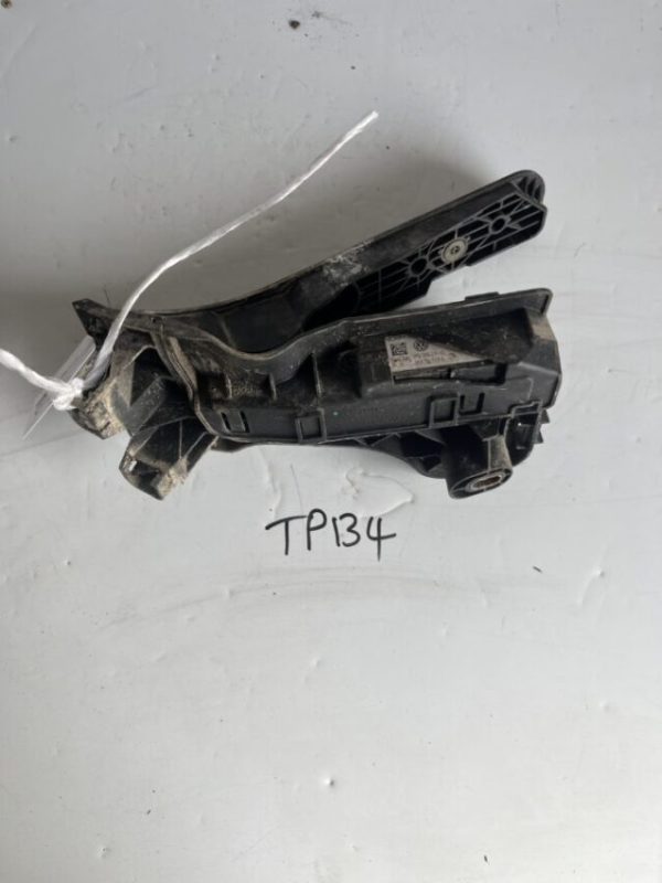 Volkswagen Caddy / Golf / Touran 2005-2015 Throttle Pedal – 2K6721503A