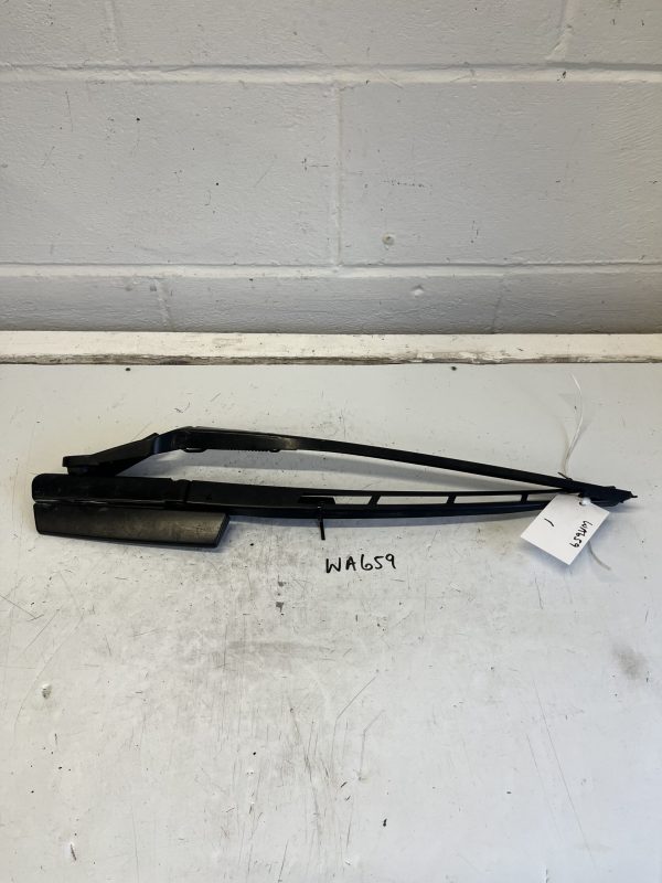 Audi Q7 2006-2010 Front Wiper Arms – PAIR