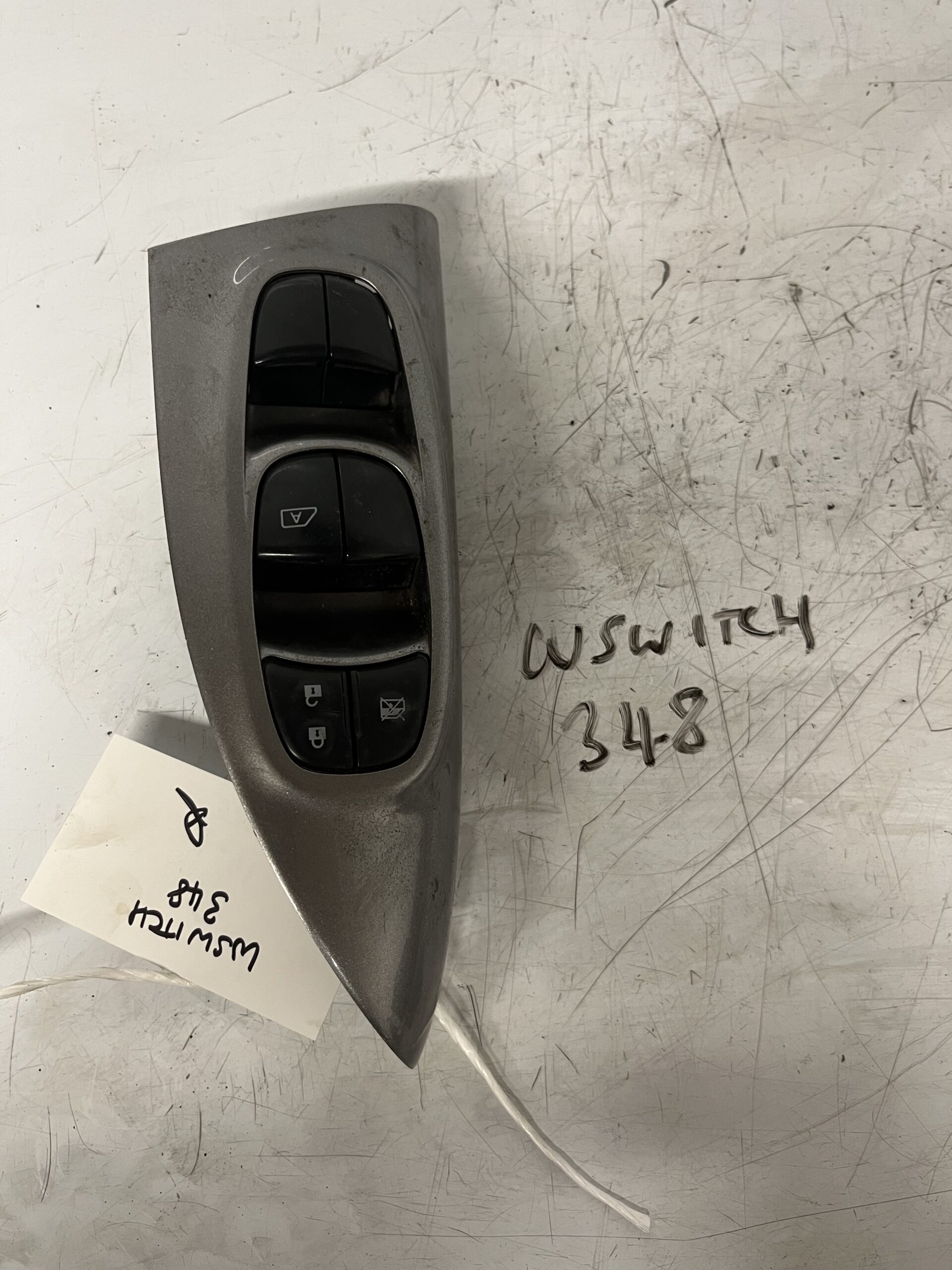 Nissan Juke 2010-2019 Hatchback Off Side Front 4 Way Window Switch – 254011KK0B