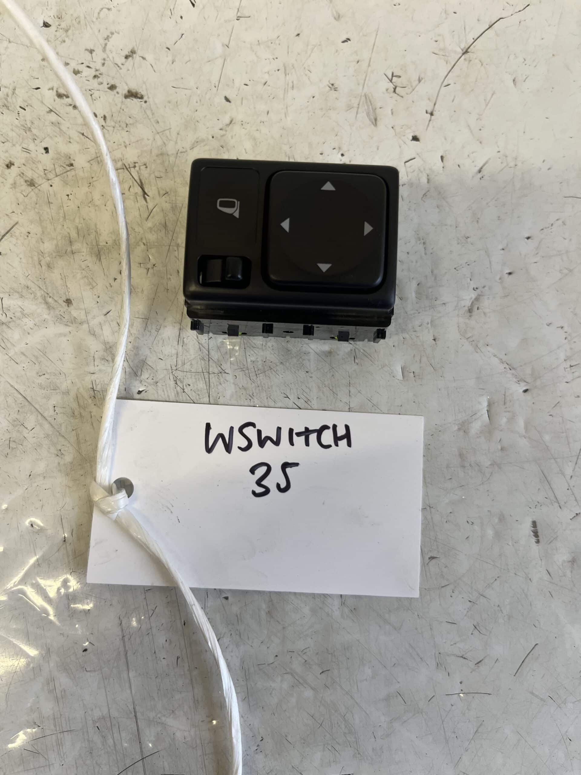 Nissan Juke 2010-2019 Door Mirror Switch / Controls – 681RU BV80A