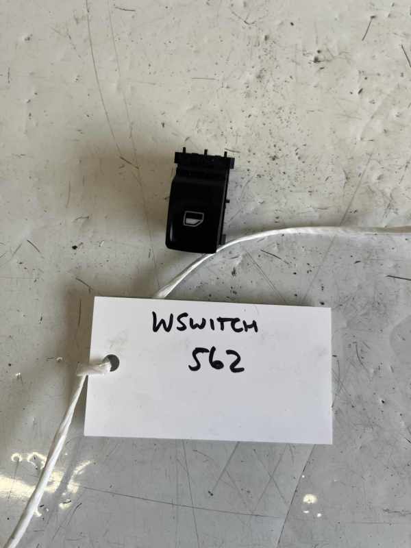 Skoda Rapid 2012-2017 Near Side Single Window Switch – 5JA959855