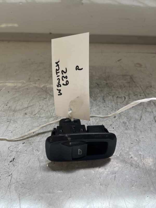 Ford KA+ 2017-2020 Near Side Front Electric Window Switch – G1B5-14529-AA