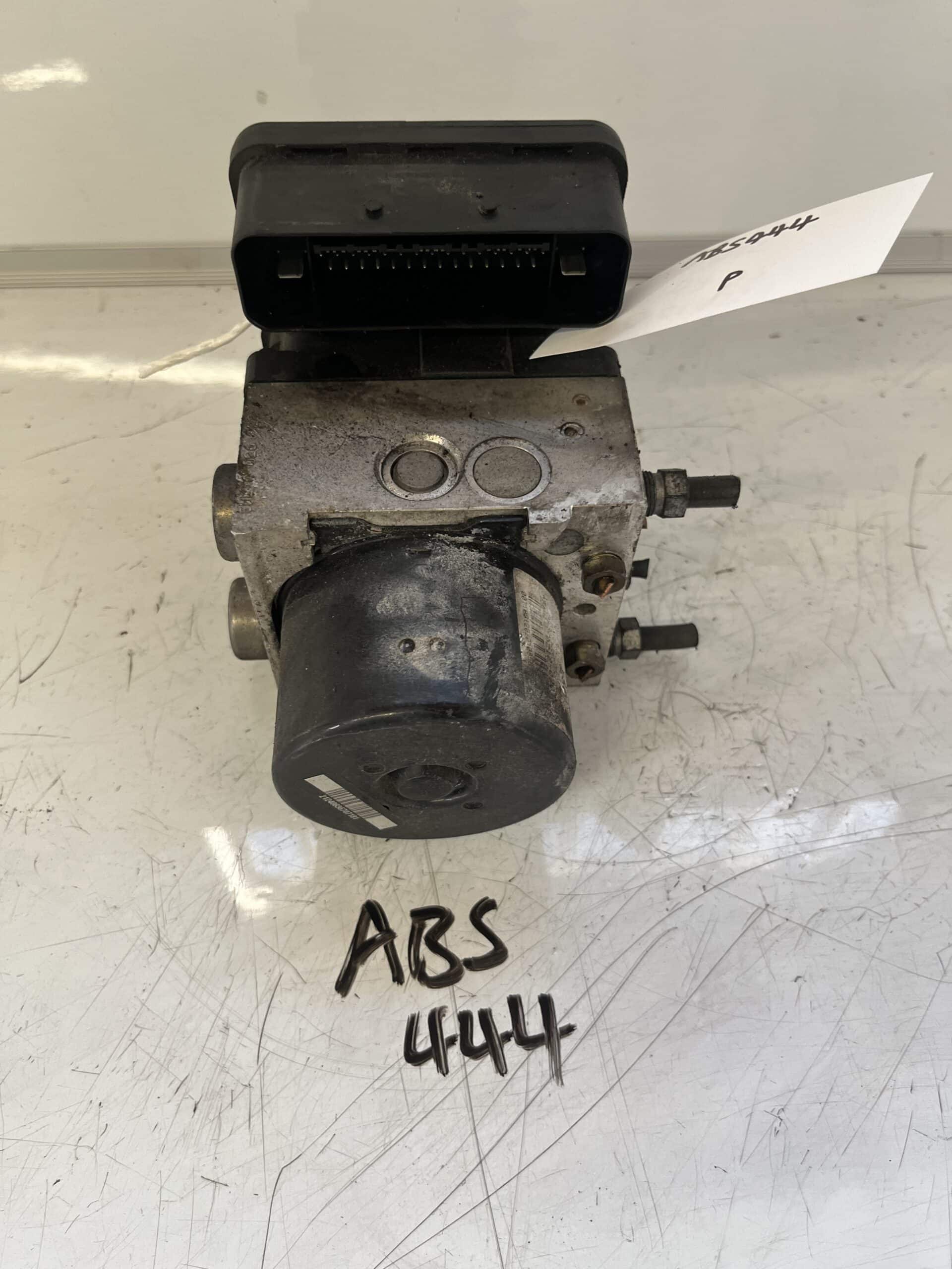 Mercedes C Class 2007-2012 ABS Pump – A2044312412