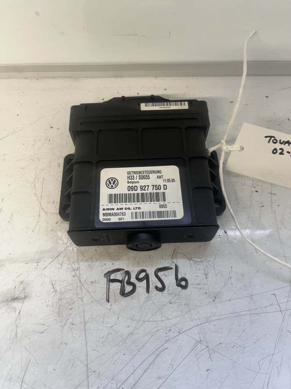 Volkswagen Touareg 2002-2010 Automatic Transmission Control Module – 09D927750D