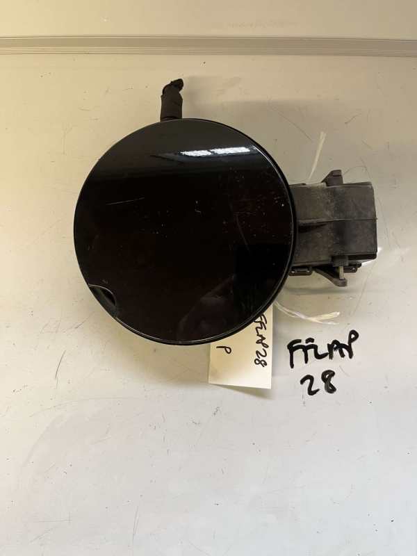 Renault Clio 2013-2018 Hatchback Fuel Filler Flap – Black TEGNE Colour Code