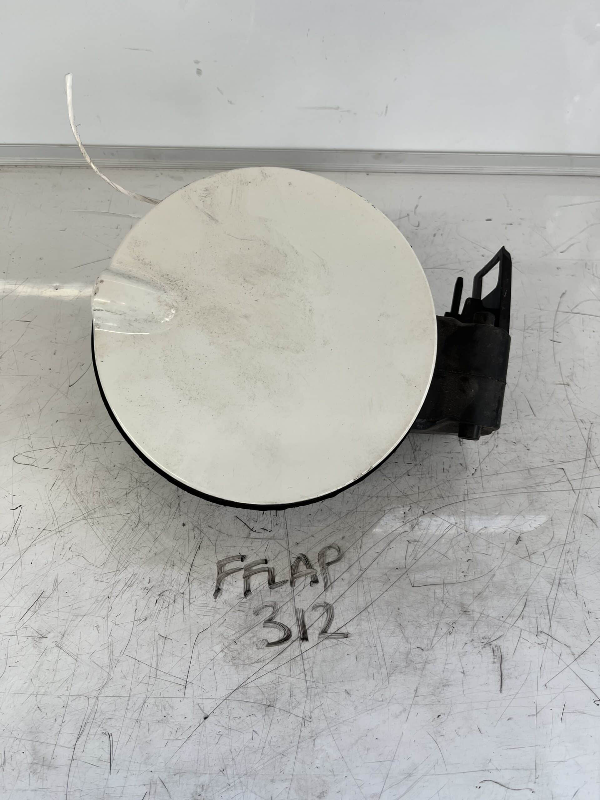 Vauxhall Meriva 2010-2014 MPV Fuel Flap – White Z474 Colour Code