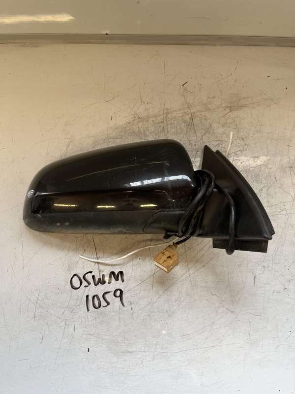 Audi A4 2005-2008 Saloon / Estate Off Side Electric Door Mirror – Black