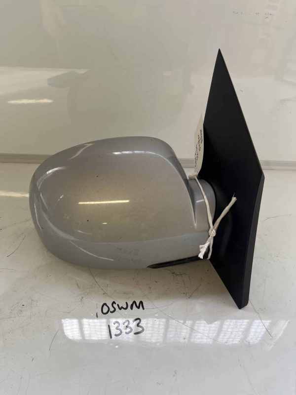 Hyundai Getz 2002-2009 Off Side Electric Door Mirror – Silver