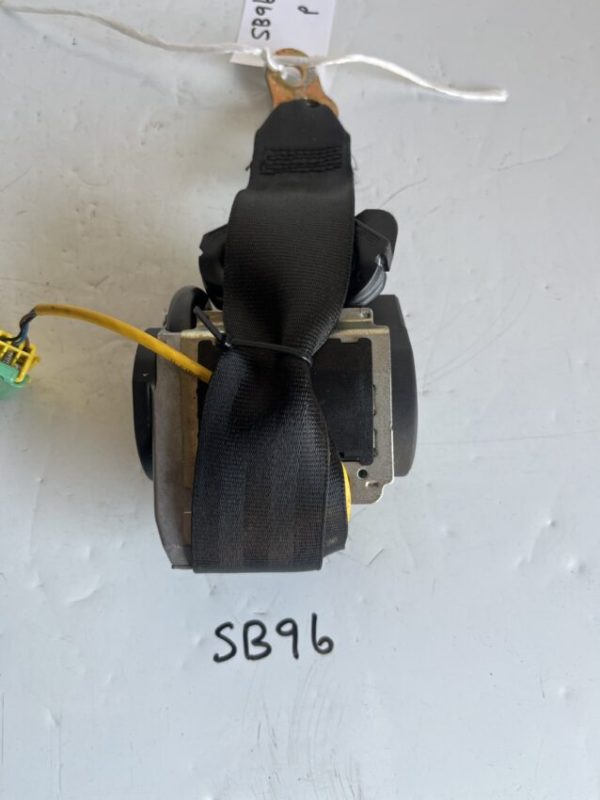 Volkswagen Touareg 2002-2010 5 Door Hatchback / 4×4 Near Side Rear Seatbelt – 7L0857805B