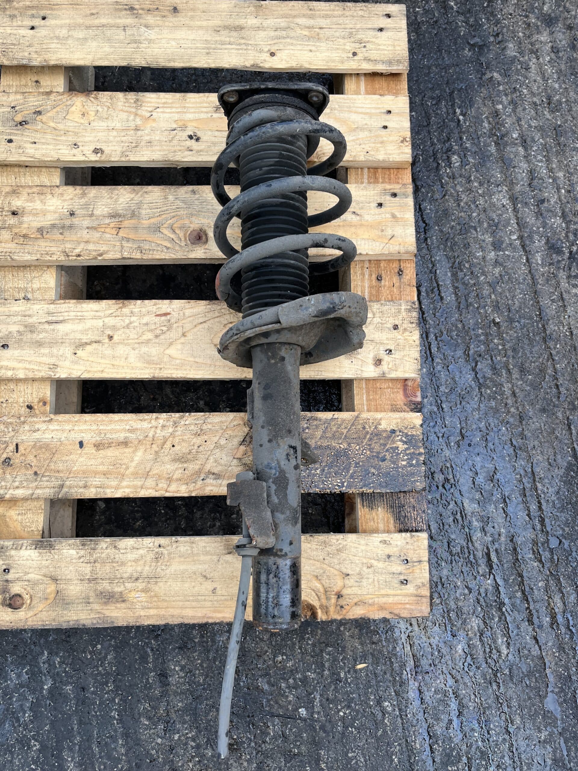 Ford Kuga 2008-2012 2.0 Diesel Off Side Front Shock Absorber