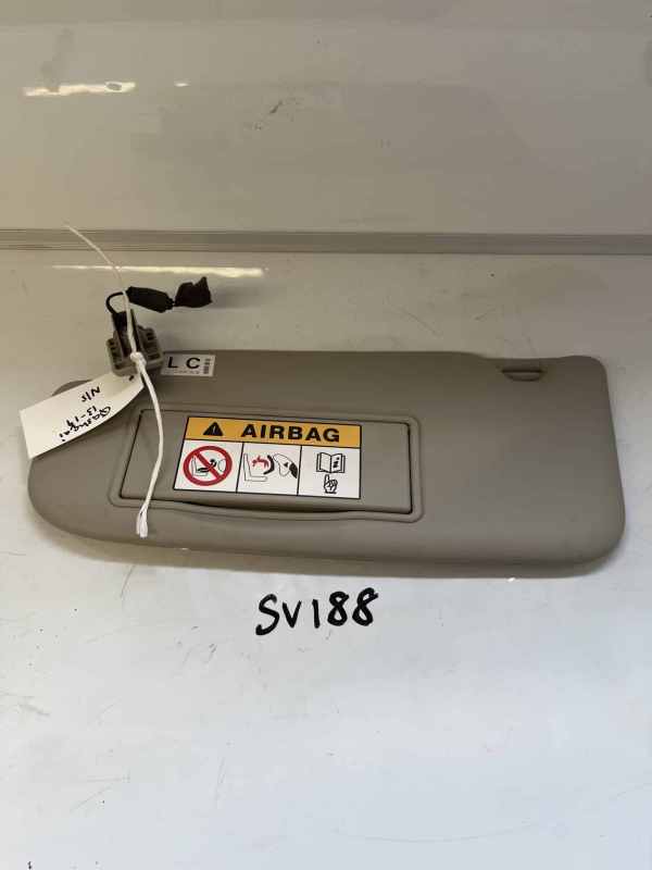 Nissan Qashqai 2013-2019 Near Side Sun Visor With Mirror / Light