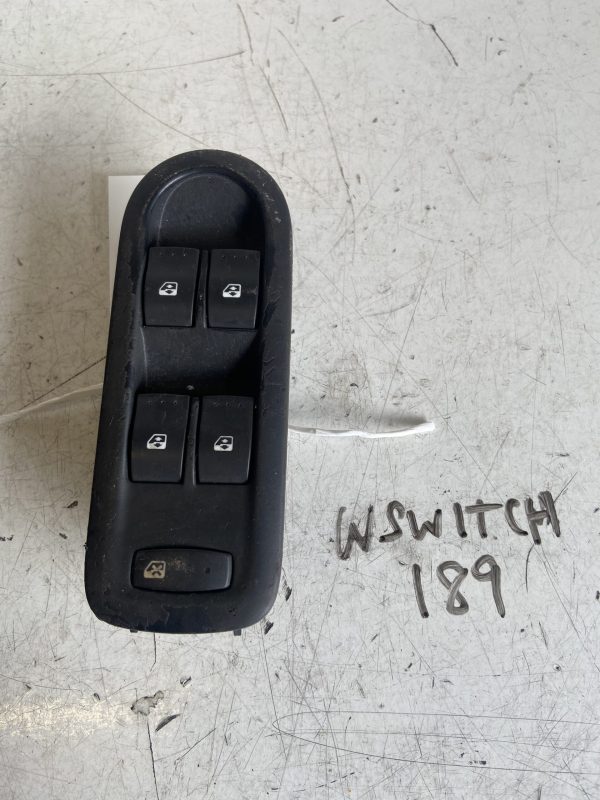 Renault Scenic 2003-2008 MPV Off Side 4 Way Window Switch (See Table For Further Info)