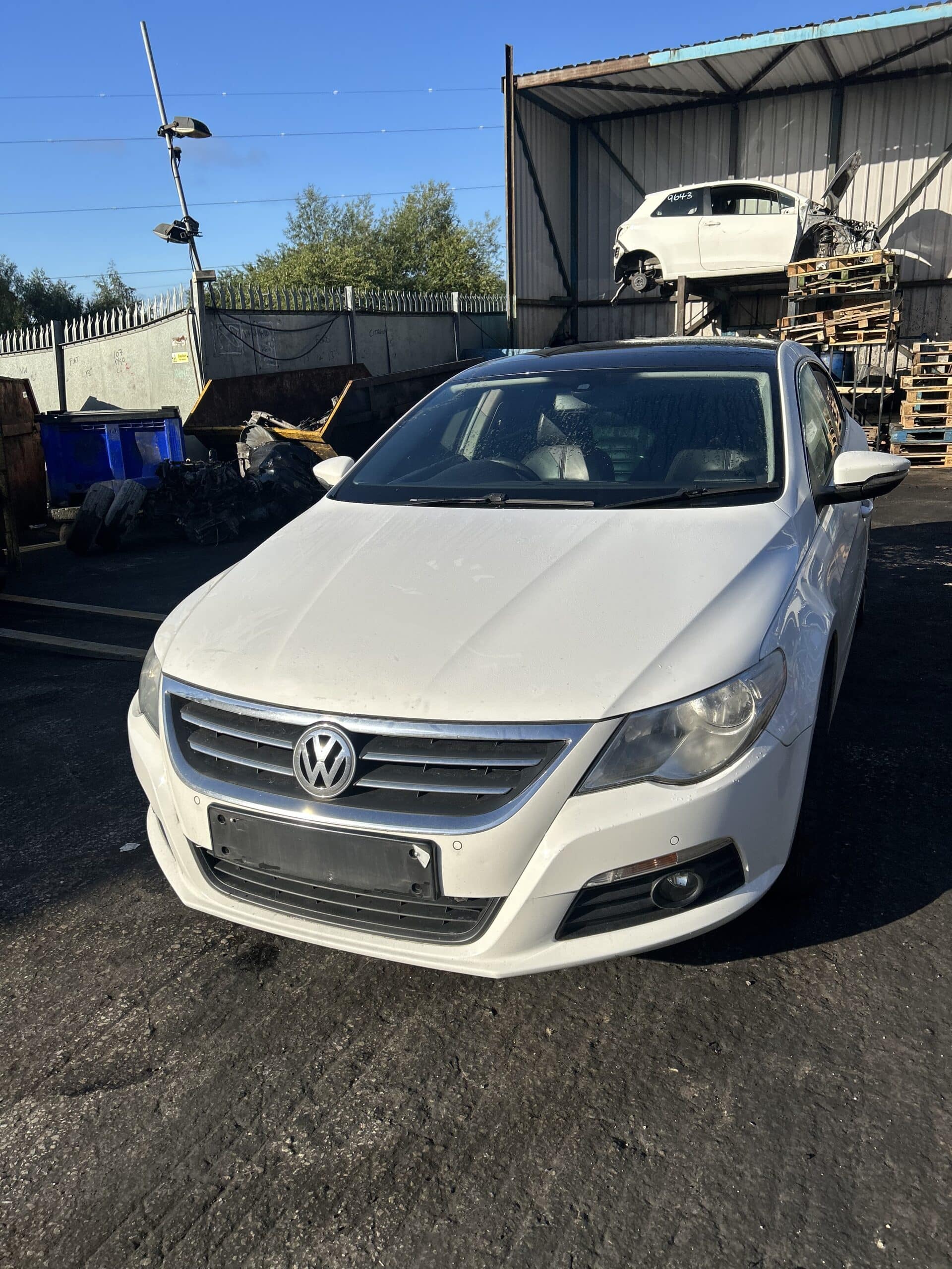 Volkswagen Passat GT TDI 200-2011 2.0 Diesel Coupe Manual White LB9A Breaking for Parts