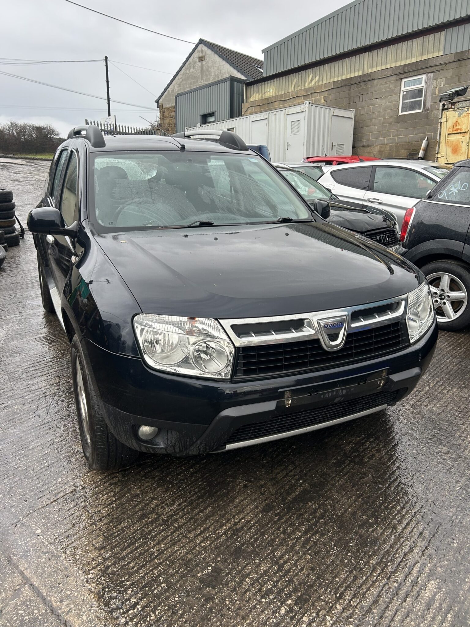 Dacia Duster Laureate DCI Mk1 2010-2017 1.5 Diesel 6 Speed Manual 5 Door Hatchback Black TEB20 Breaking for Parts