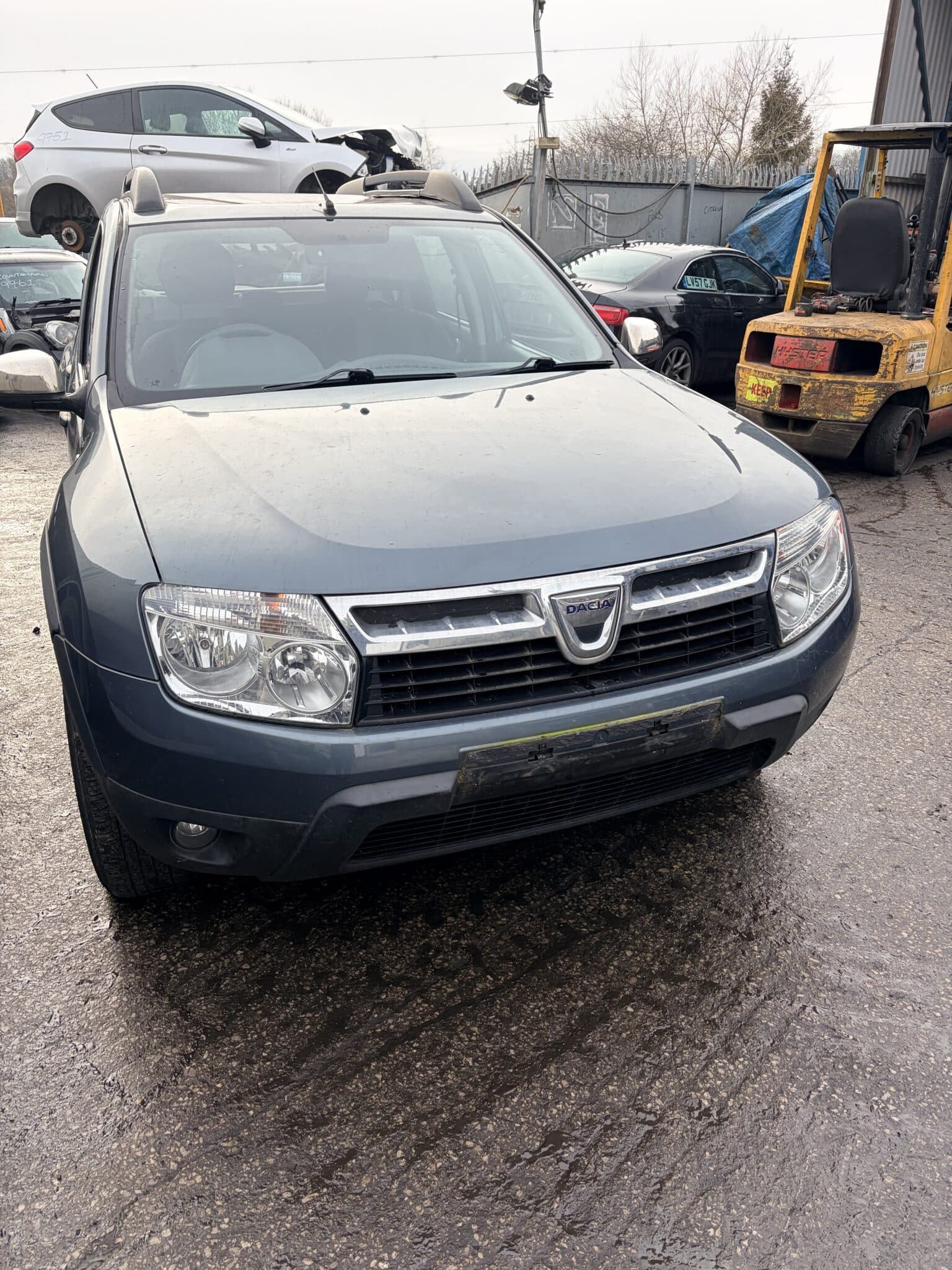 Dascia Duster Ambience Mk1 2010-2017 1.5 Diesel Manual 5 Door Hatchback Grey TEFAA Breaking for Parts