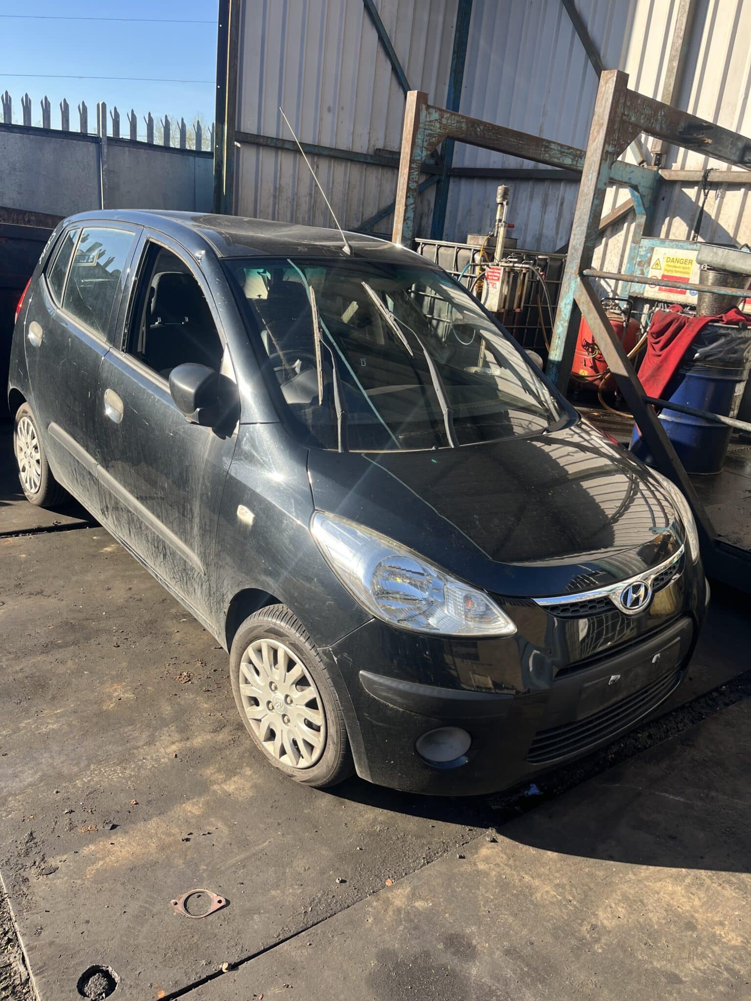 Hyundai I10 Mk1 2008-2014 1.2 Petrol Manual 5 Door Hatchback Black Breaking for Parts