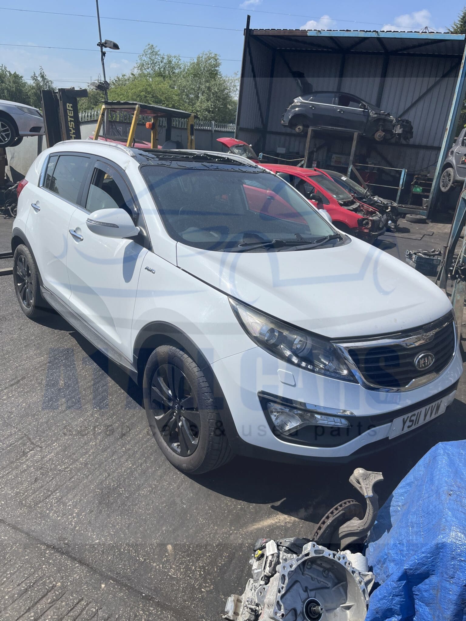 Kia Sportage CRDI MK3 2010-2016 2.0 Auto 6 Speed Diesel 5 Door Estate White Breaking for Parts