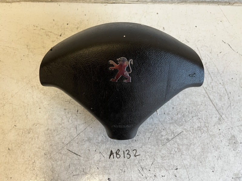 Peugeot 307 2001-2005 Drivers Airbag 96345028ZR in Black from Steering Wheel