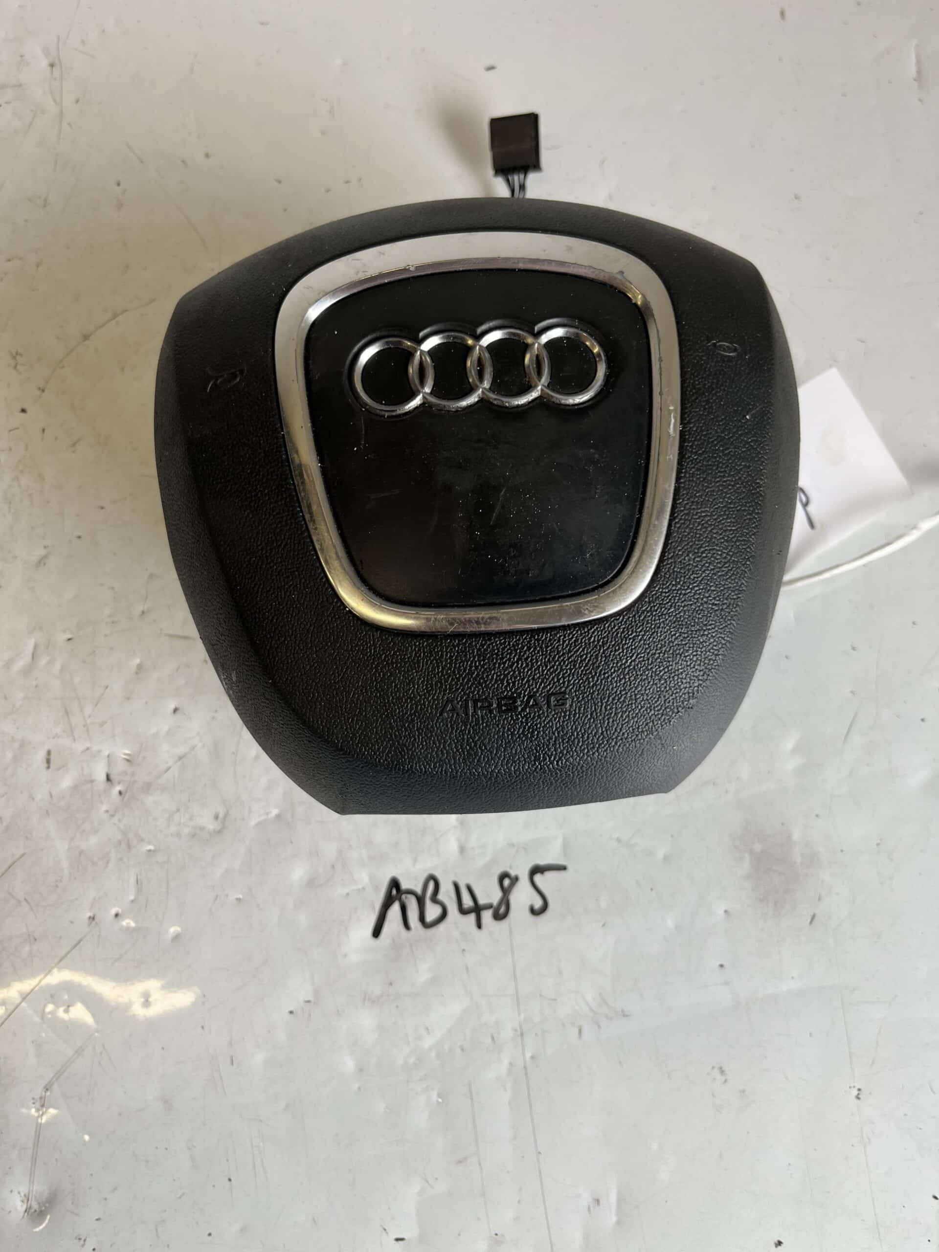 Audi Q7 2006-2010 Off Side Airbag – 4L0880201T