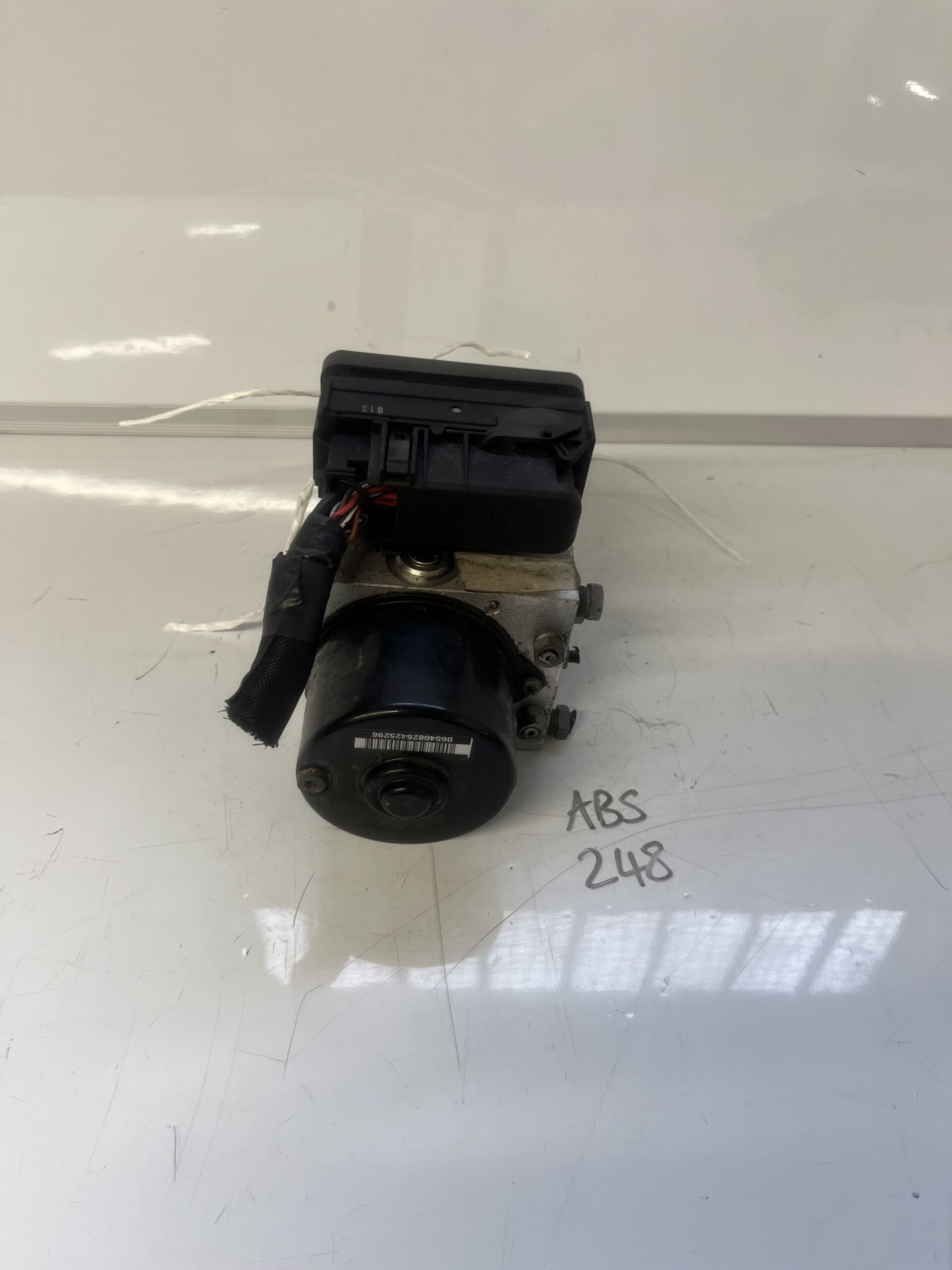 Ford Focus 2005-2011 ABS Pump – 8M51-2C405-CA