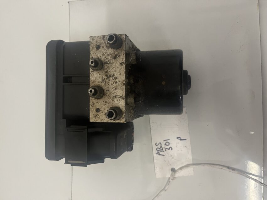 Volvo S40 / V40 / C30 2007-2011 ABS Pump – 4N51-2C405-GB