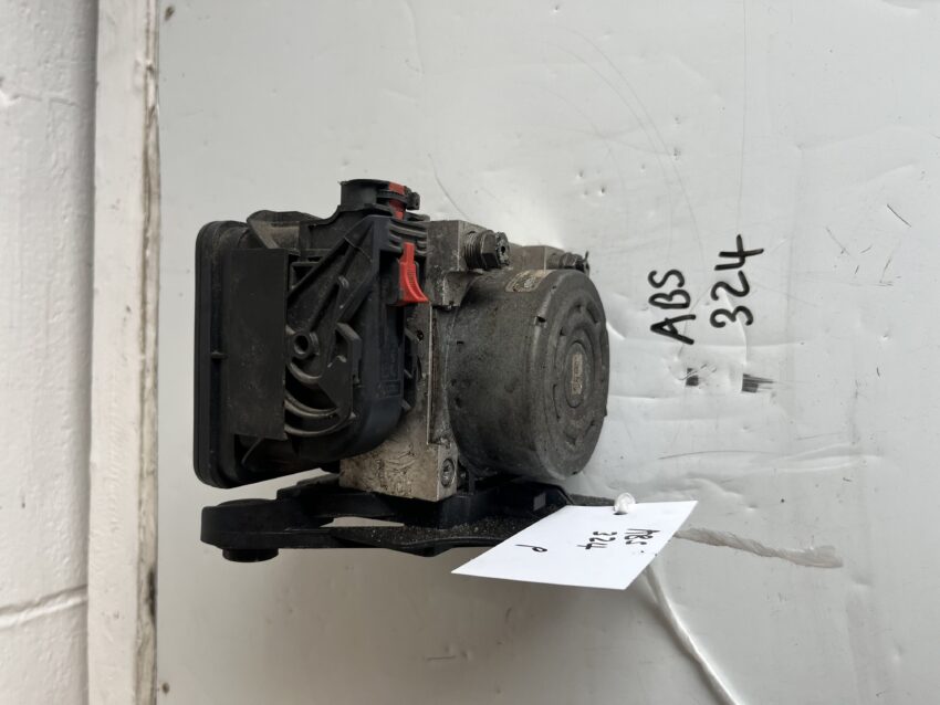 Skoda Octavia 2013-2017 ABS Pump – 3Q0614517P / 3Q0907379P
