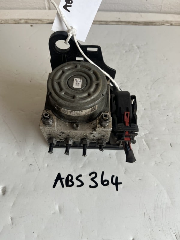 Skoda Octavia / Volkswagen Golf / Seat Leon 2012-2017 ABS Pump – 5Q0614517 / 5Q0907379A