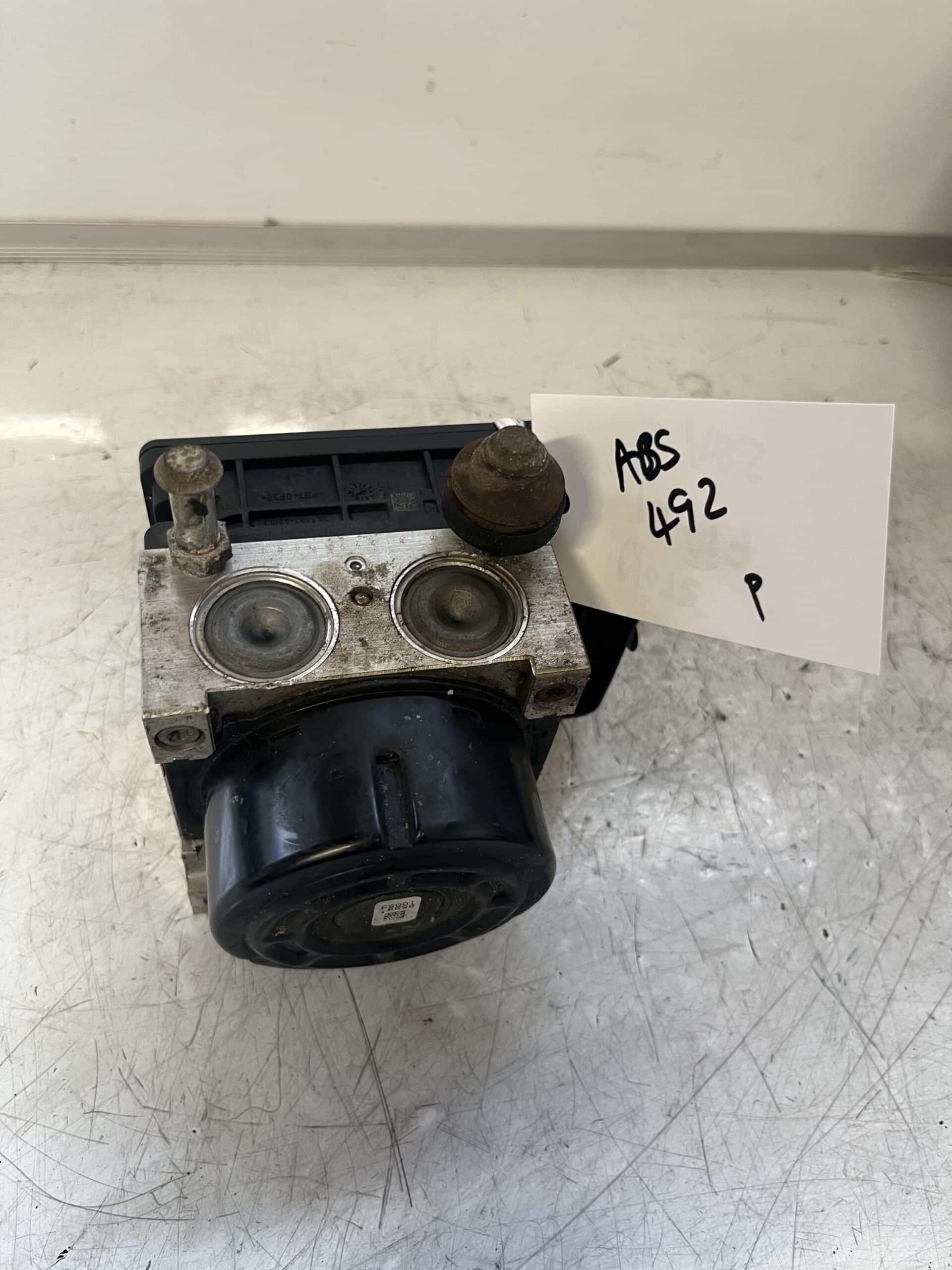 Nissan Note 2013-2017 ABS Pump – 476603VU0B