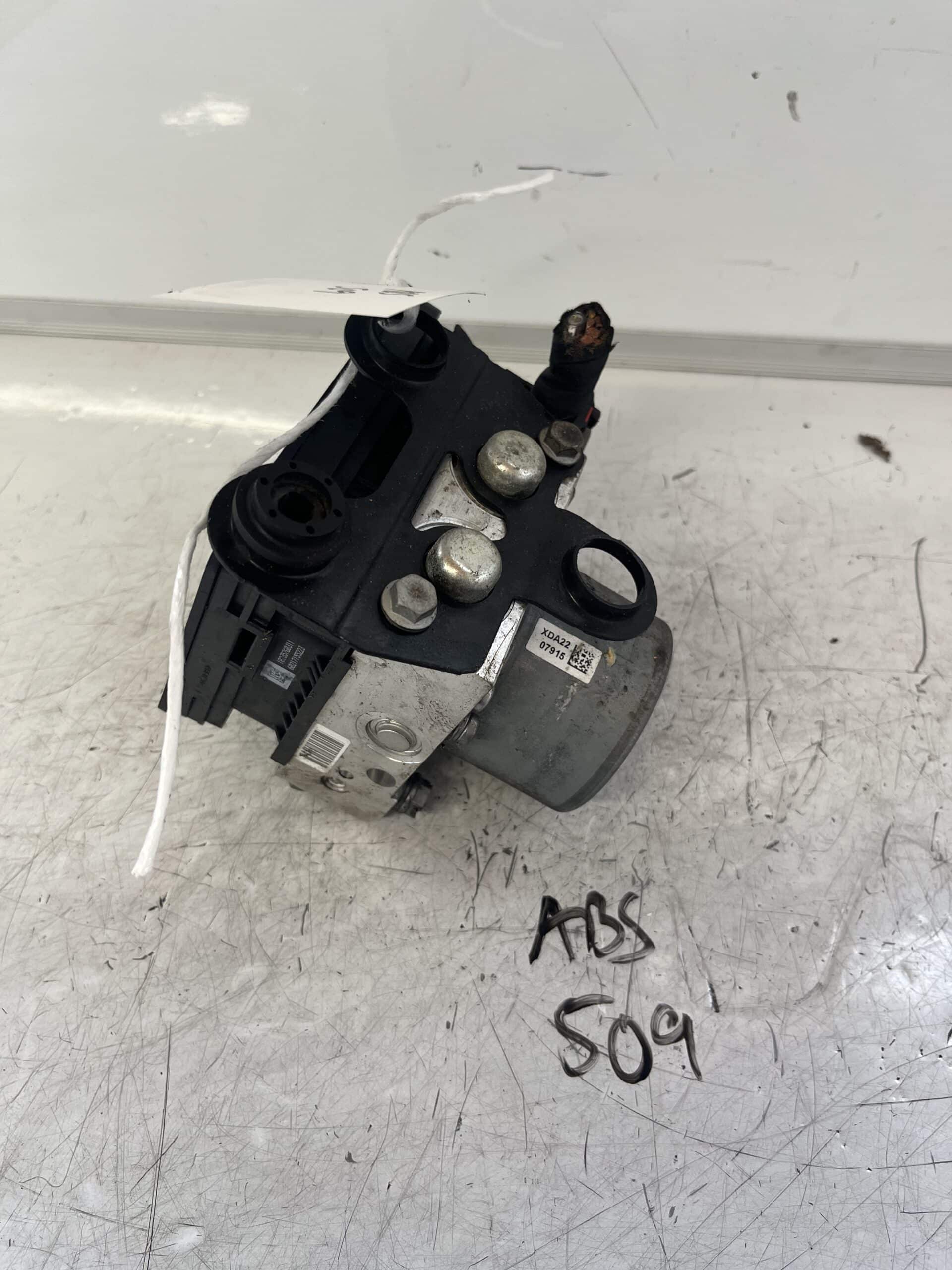 Skoda Rapid 2012-2017 ABS Pump – 6R0614517CA