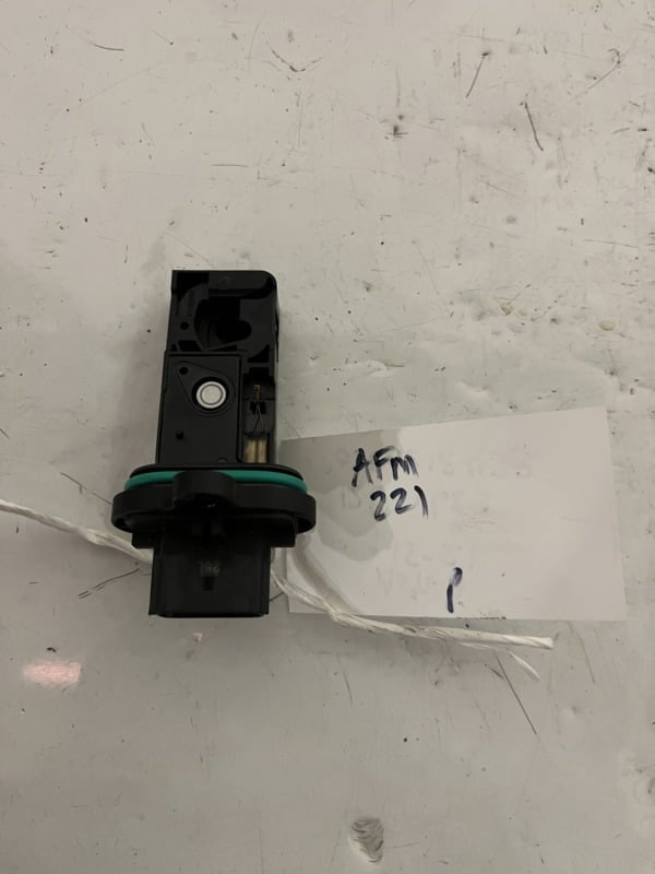 Vauxhall Astra 2015-2021 Petrol Air Flow Meter / Sensor – 0280218433 / 12671625