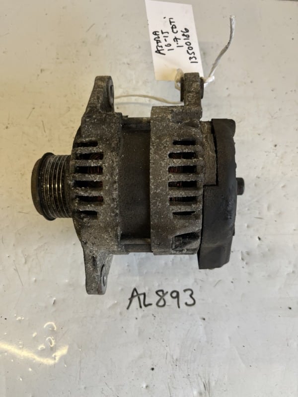 Vauxhall Astra 2010-2015 1.7 CDTI Alternator – 13500186