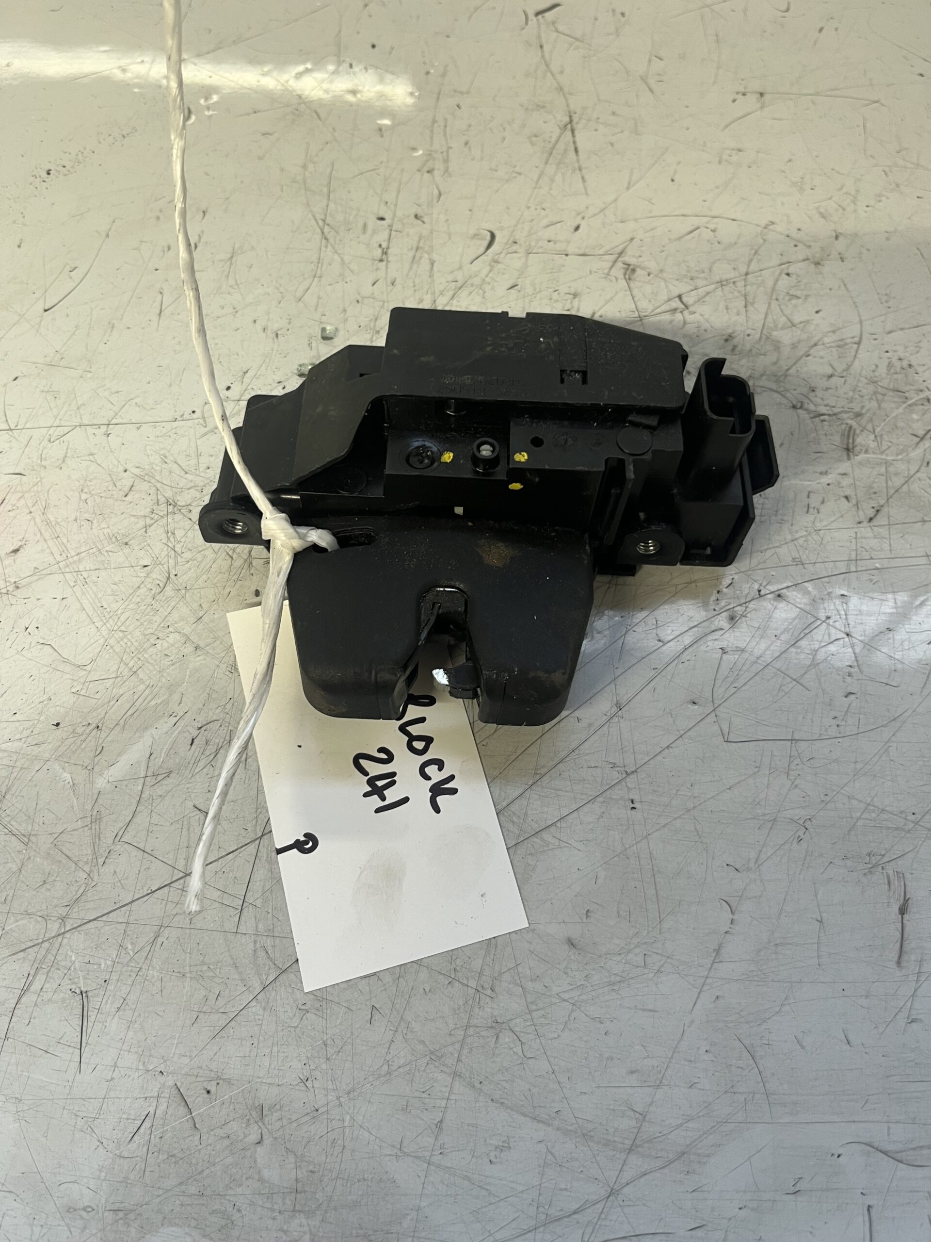 Citroen C4 Cactus / Picasso / Peugeot 308 2013-2021 Hatchback Tailgate Locking Mechanism – 9804762080