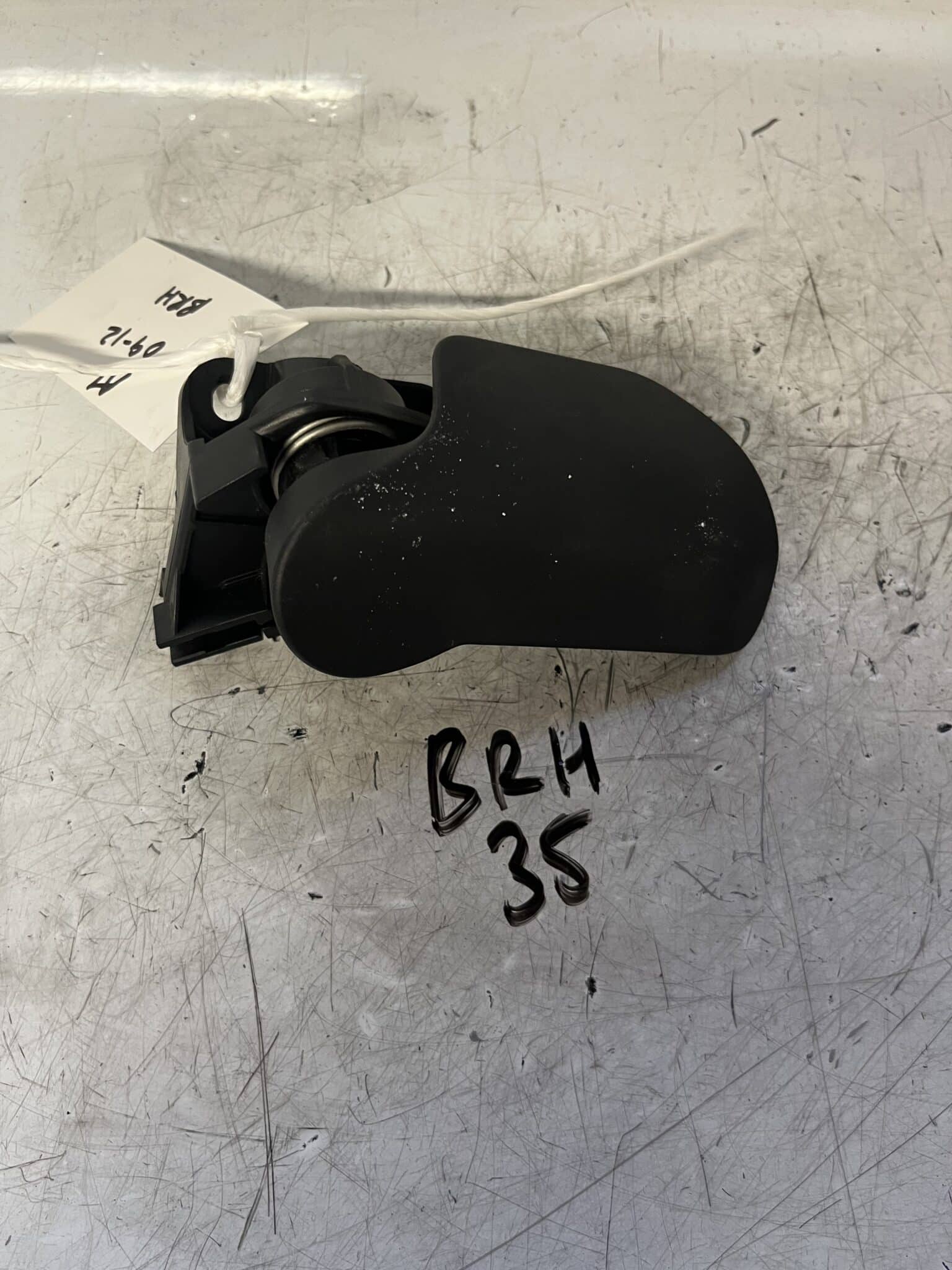 Audi A6 2009-2012 Bonnet Release Handle – 4F2823533C / 4F2823633B
