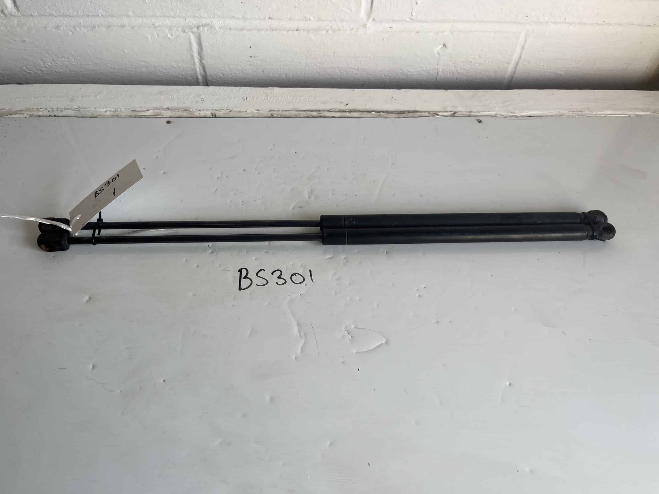 Vauxhall Astra 2004-2010 Coupe Tailgate Struts (Pair) 13220159