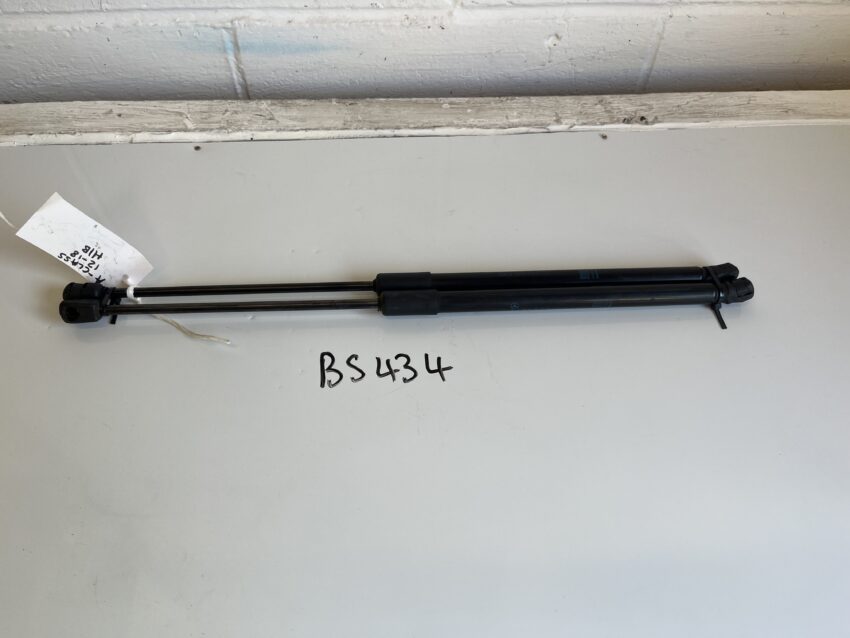 Mercedes A Class 2012-2018 Hatchback Tailgate Struts – PAIR