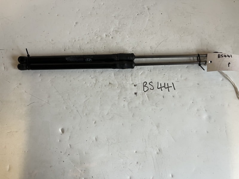 Hyundai i30 2012-2017 Estate Tailgate Struts – PAIR