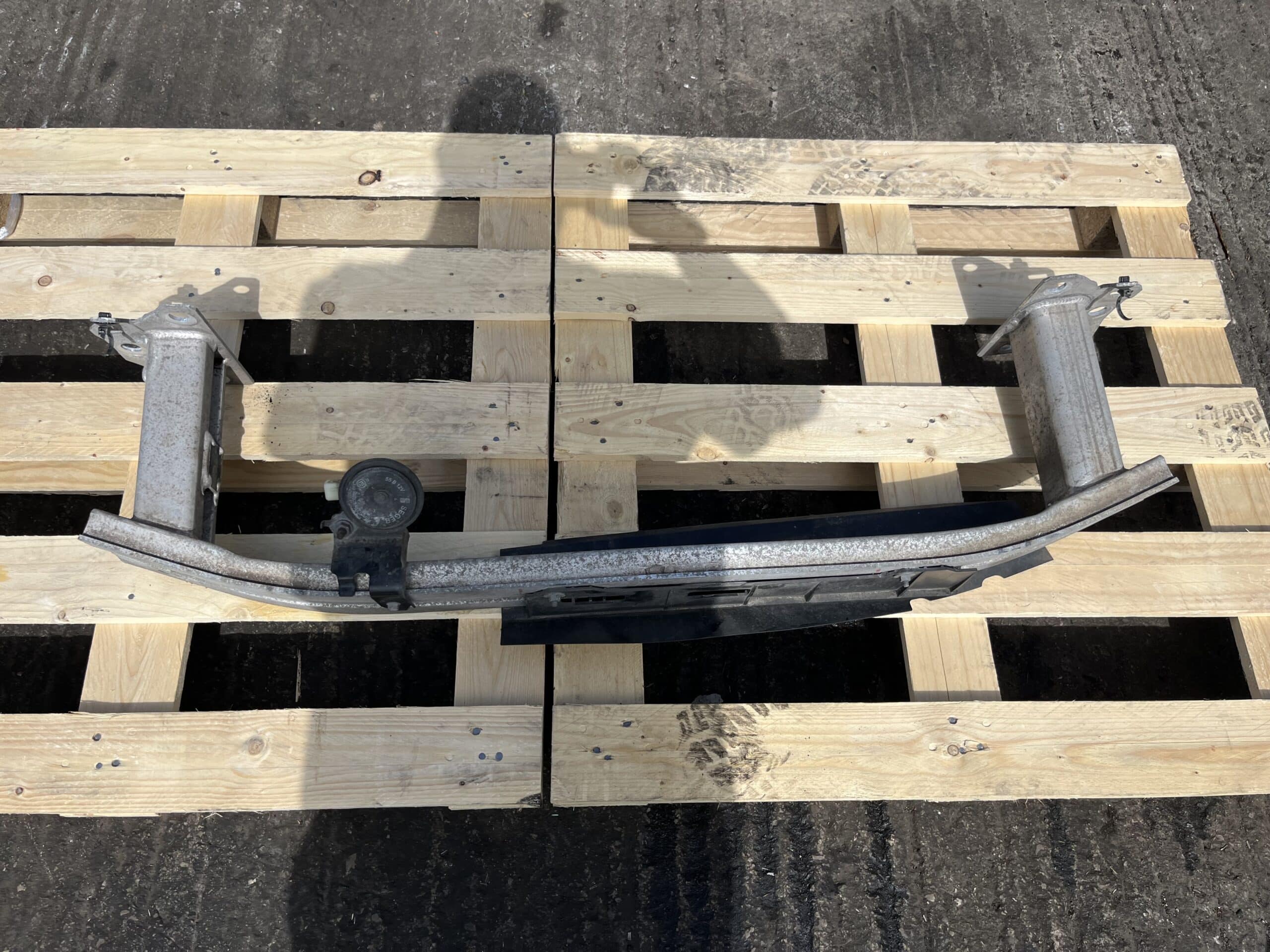Renault Clio 2013-2018  Front Bumper Reinforcer / Crash Bar