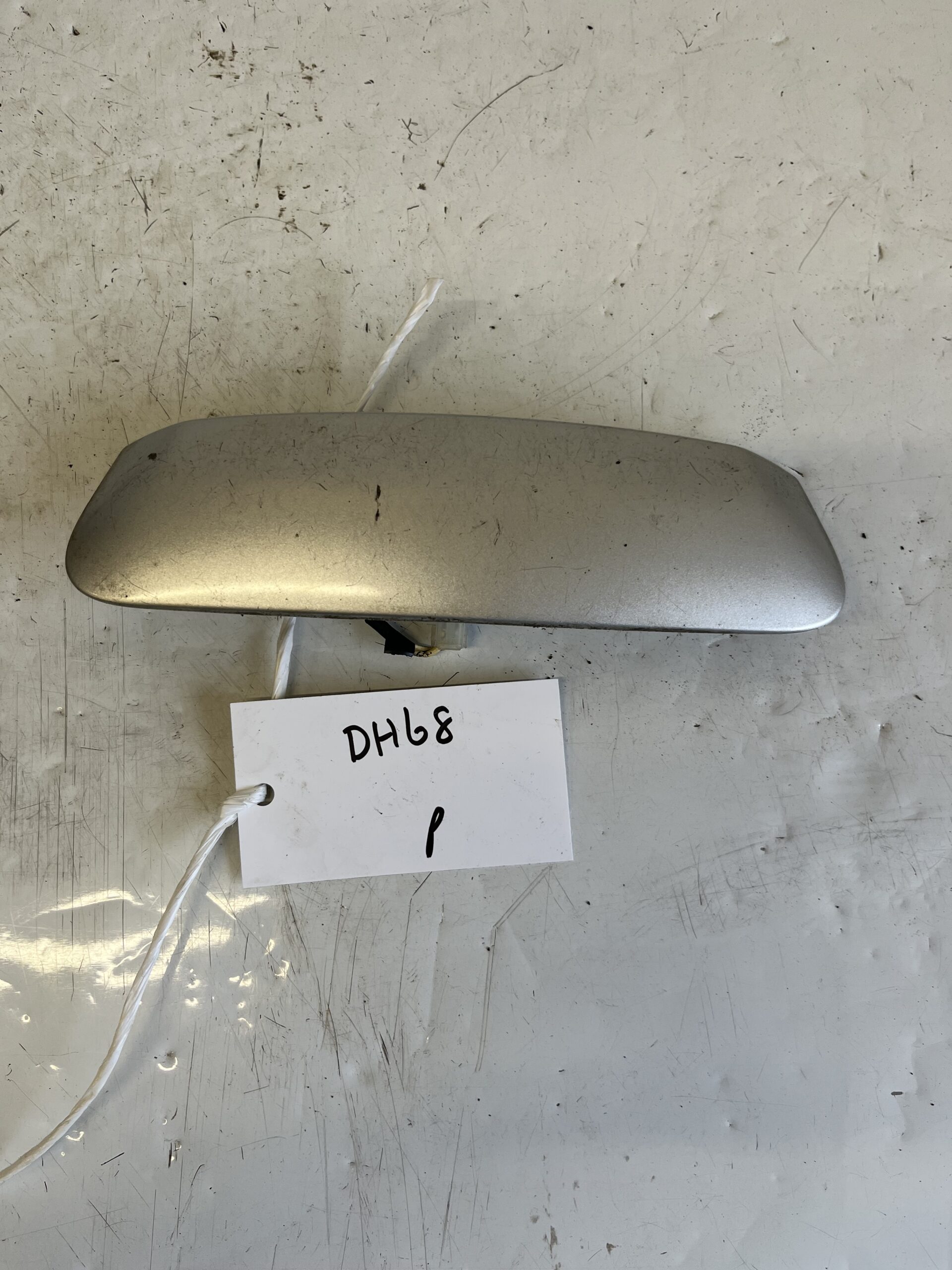Vauxhall Corsa 2006-2014 Hatchback Tailgate Handle with Release Switch – Silver Z157