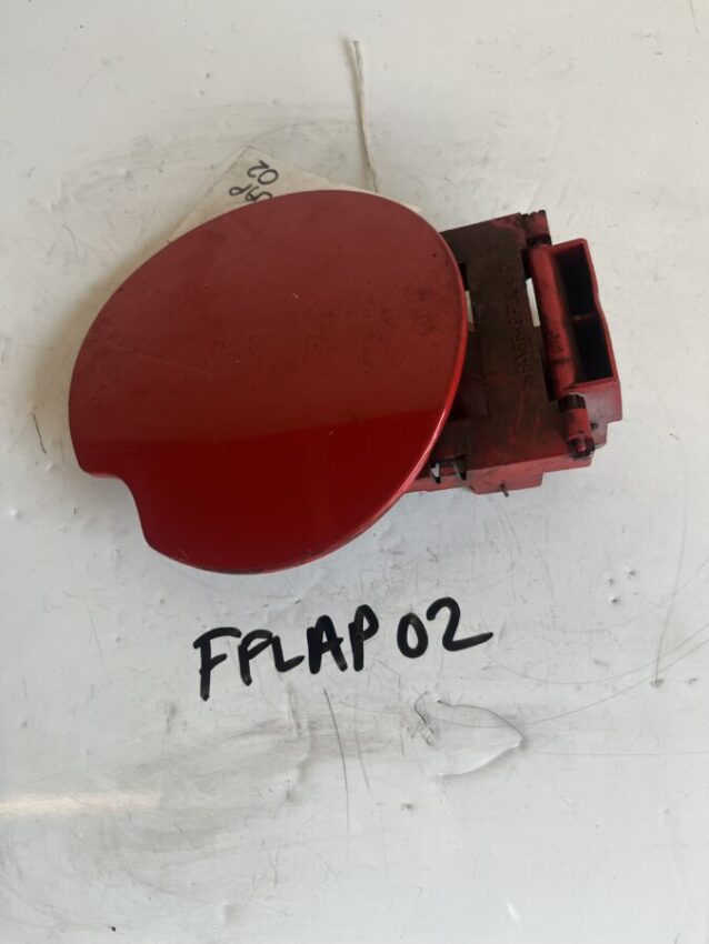 Peugeot 307 2001-2005 Fuel Flap Red – EKBB