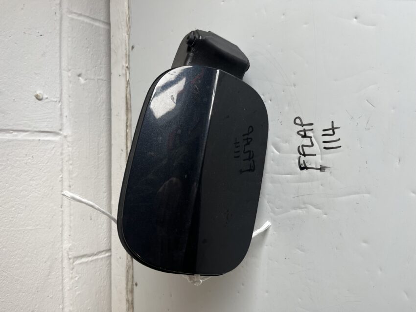 Skoda Octavia 2013-2017 5 Door Hatchback Fuel Filler Flap – Black