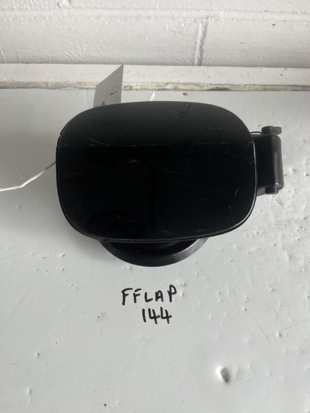 Ford Mondeo 2007-2010 Hatchback Fuel Filler Flap – Black G6 Colour Code