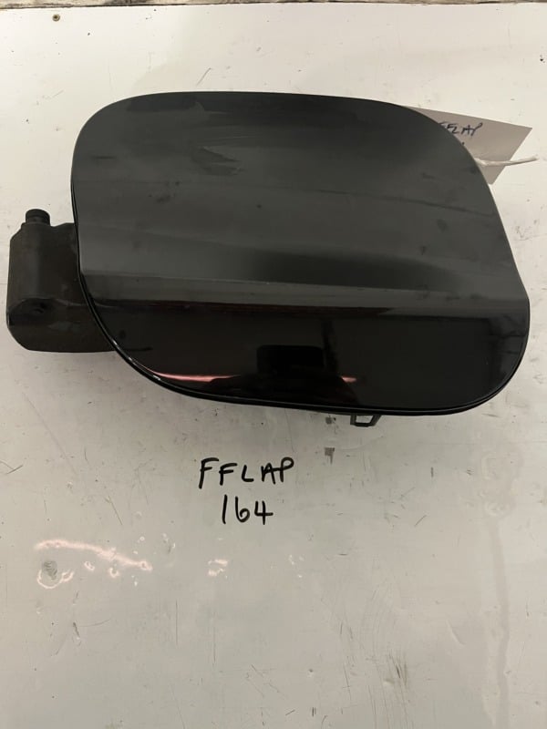 Vauxhall Astra 2015-2021 5 Door Hatchback Fuel Filler Flap – Black Z22Y Colour Code