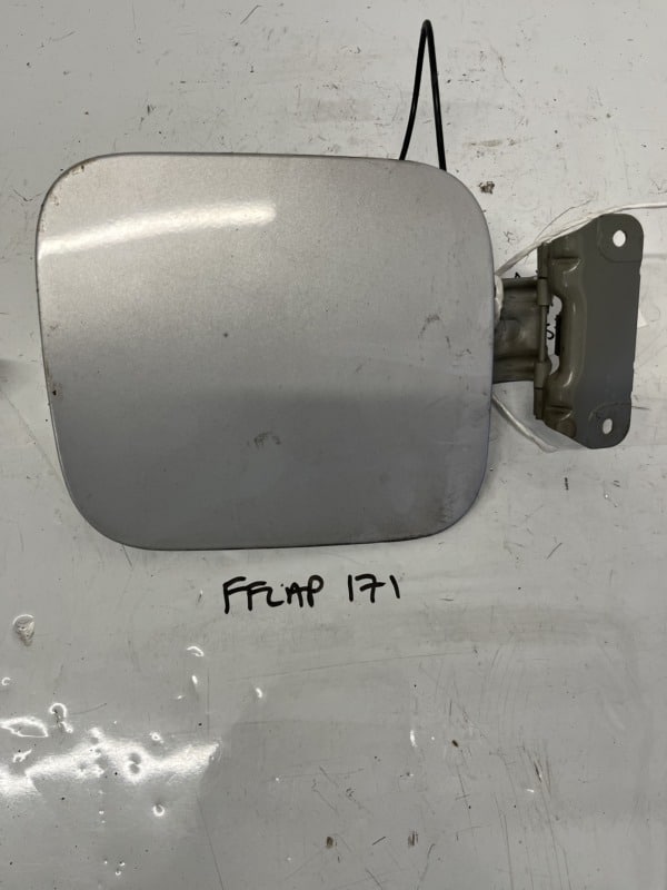 Nissan Qashqai 2007-2013 Hatchback Fuel Filler Flap – Silver