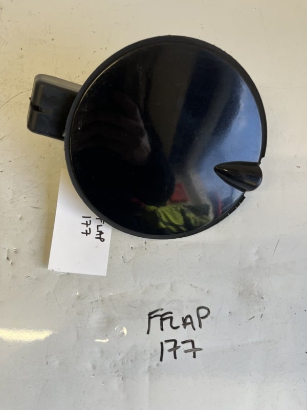 Vauxhall Vectra 2002-2008 5 Door Hatchback Fuel Filler Flap – Black
