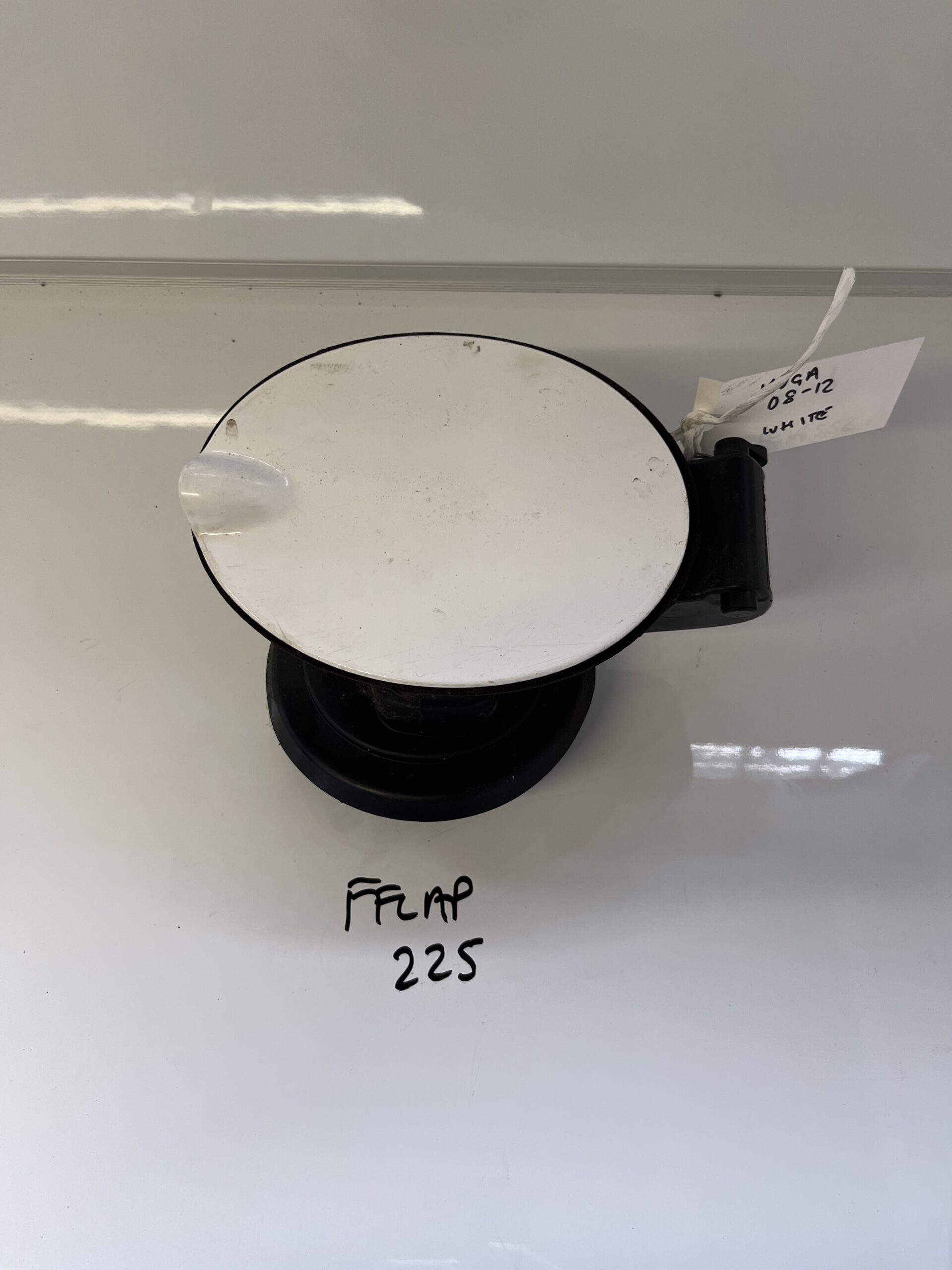 Ford Kuga 2008-2012 Fuel Filler Flap – White